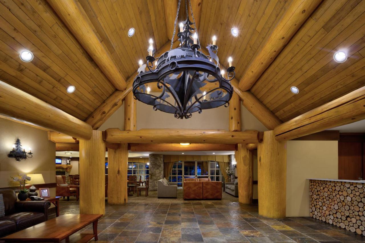 Blackcomb Springs Suites By Clique Вістлер Екстер'єр фото